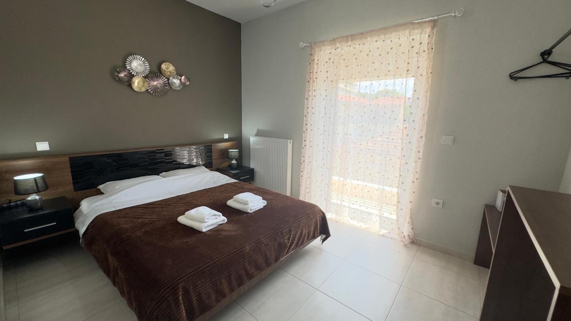 Virgin Rocks Apartment 2 Kalampáka Dış mekan fotoğraf