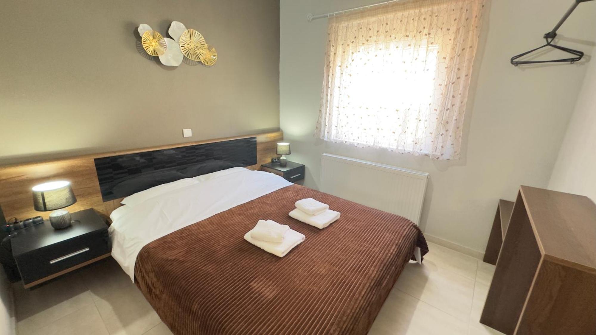 Virgin Rocks Apartment 2 Kalampáka Dış mekan fotoğraf